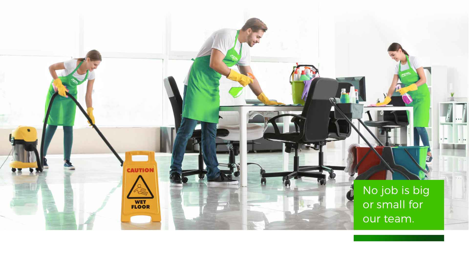 commercial Cleaning team cleaning office building in toronto